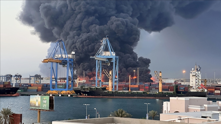 Incendios en la ciudad de Port Sudán tras presunto ataque