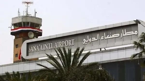 Houthis : Des avions israéliens et américains attaquent l'aéroport de la capitale yéménite Sanaa