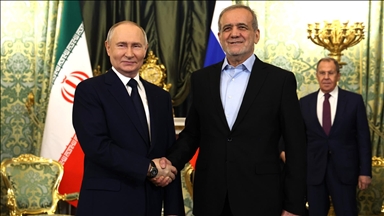 Russian, Iranian presidents discuss restoration of Iran nuclear deal, bilateral ties