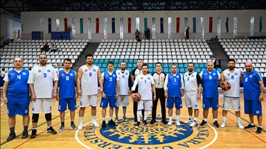 AA Erkekler Basketbol Turnuvası'nda yarı finalistler belli oldu