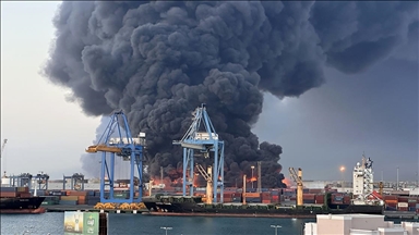 Sudan’ın Port Sudan kentinde patlama ve yangınlar meydana geldi