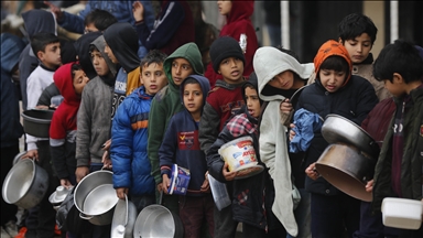 Gazze'de binlerce kişinin bir öğün yemek için uğradığı tek yer, Tel Zater'deki aşevi kaldı