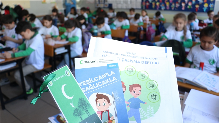 Yeşilay, Trabzon'da 5 bin 798 öğrenciye sağlıklı yaşam eğitimi verdi