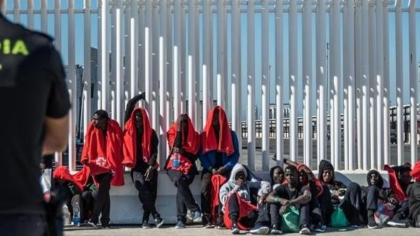 Le Portugal annonce l'expulsion prochaine de près de 18 000 immigrés irréguliers