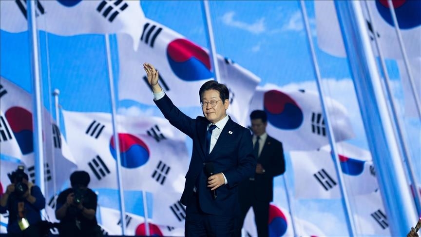 South Korean presidential frontrunner's trial delayed until after election