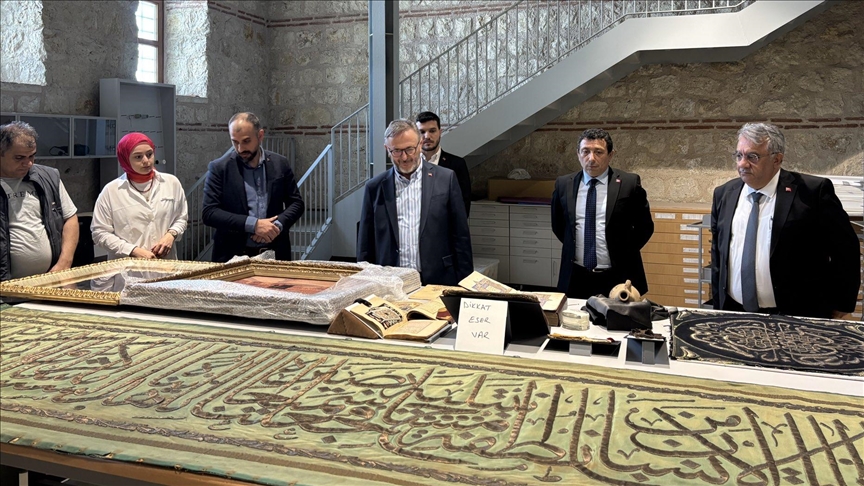 "Yol ve Yad: Hac Yolculuğunun Yazılı Hafızası" sergisi, Rami Kütüphanesi'nde açılacak
