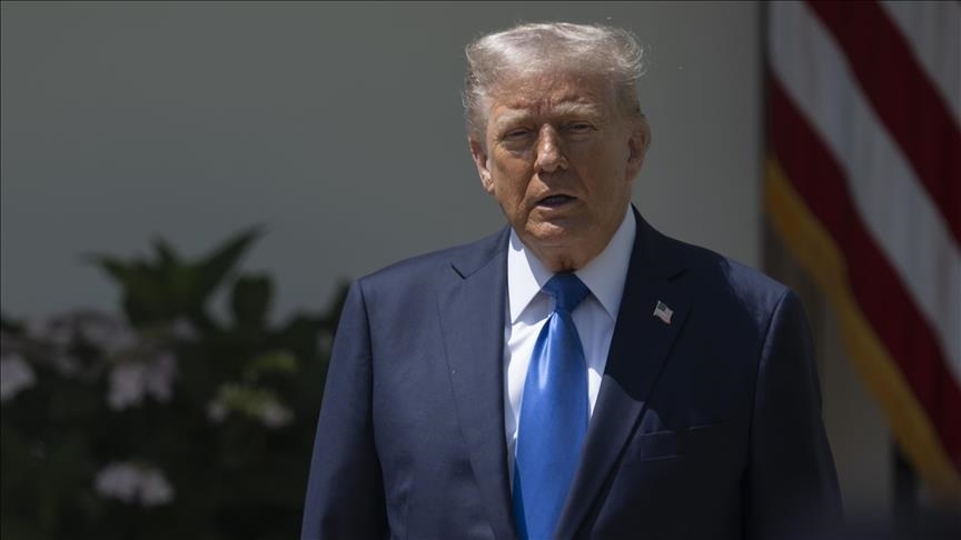 Trump appelle l'Inde et le Pakistan à arrêter les hostilités "maintenant"