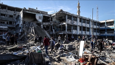 İsrail'in Gazze Şeridi'ne düzenlediği saldırılarda 23 Filistinli hayatını kaybetti