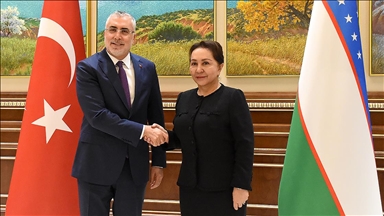 Çalışma ve Sosyal Güvenlik Bakanı Işıkhan, Özbekistan Senato Başkanı ile görüştü