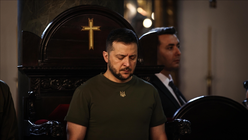 Zelenskyy congratulates new pope, seeks continued Vatican support for Ukraine