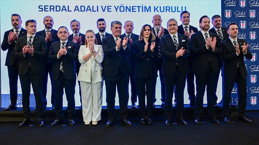 Serdal Adalı, yönetim kurulunu tanıttı