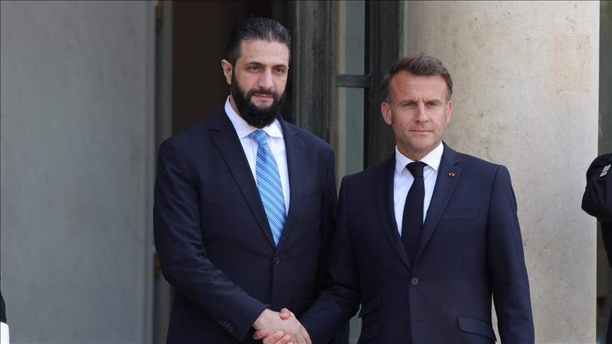 ئیمانوێل ماکڕۆن و ئەحمەد شەرع ژمارەیەک پرسی گرنگیان تاوتوێ کرد