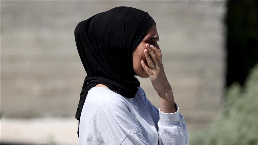 قبالة "نور شمس".. الفلسطينية ميسر تراقب بحسرة هدم إسرائيل مخيمها (تقرير)