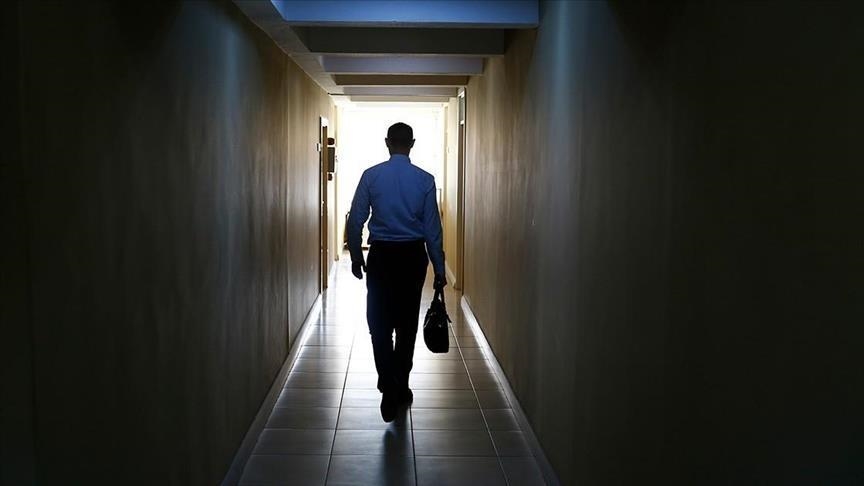 US initial jobless claims down by 13,000 last week
