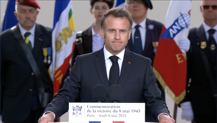 France : Macron souligne le caractère éternel du combat pour "la victoire" et de la "défense de la paix"