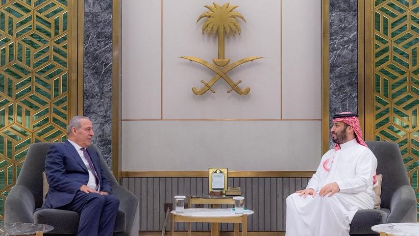 Palestinian vice president meets Saudi crown prince in 1st foreign visit