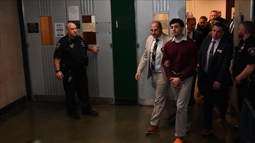 Online defense fund for accused CEO killer Mangione tops $1M