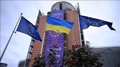 Ukrainian president urges European Commission head to speed up Kyiv's EU membership process