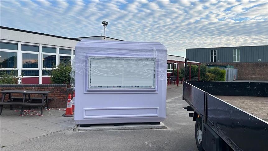 Turkish firm Karmod supplies modular kiosk canteen to UK high school