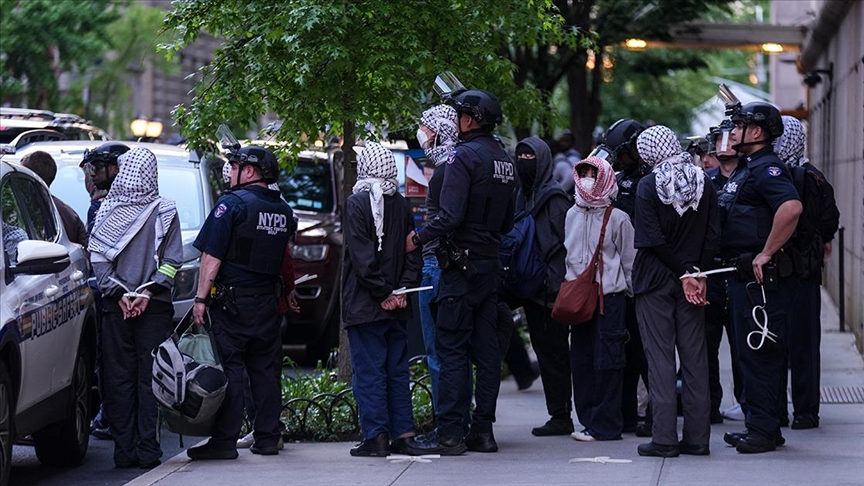 ABD'de serbest b谋rak谋lan Filistinli ö臒renci, Columbia Üniversitesinin demokrasiyi a艧谋nd谋rd谋臒谋n谋 belirtti