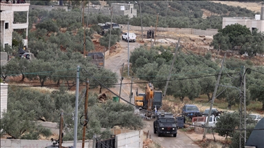 Israeli army kills Palestinian after besieging him in home in West Bank
