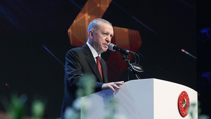 Serokomar Erdogan: "Sedsala Tirkiyeyê ku di hîmê wê da demokrasî, geşe, aramî û dadmendî heye, emê pêkva ava bikin"
