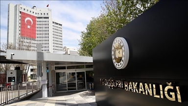 Türkiye, Pakistan ile Hindistan arasında ateşkes ilan edilmesinden memnun olduğunu bildirdi