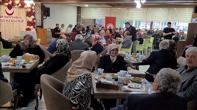 Samsun’da evlilikleri 40 yılı aşan çiftlere özel program düzenlendi