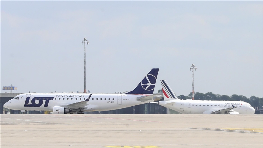 Poland’s LOT Airlines extends flight suspensions to Israel amid growing concerns about Houthi attacks