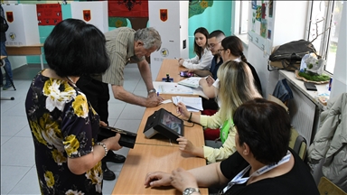 Shqipëri, fillon votimi për zgjedhjet parlamentare