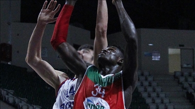 Ergin Ataman'dan Adem Bona açıklaması