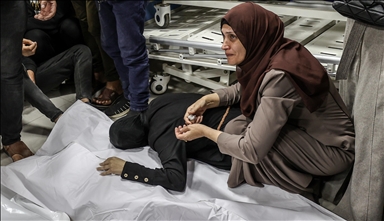 Israeli kills 10 Palestinians including 5 children in southern Gaza 