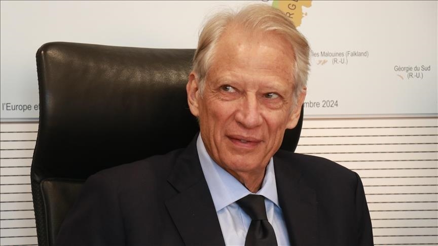 Dominique de Villepin à nouveau en tête du classement des personnalités politiques préférées des Français