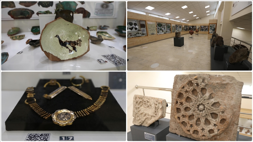 Kars'ta Ani Ören Yeri'ndeki kazılarda bulunan eserler sergilendi