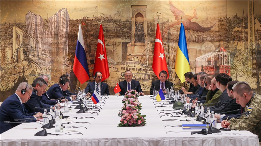China apoya las posibles conversaciones de paz directas entre Rusia y Ucrania en Estambul