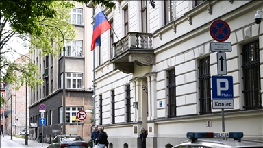 Moscow vows response as Warsaw closes Russian Consulate in Krakow