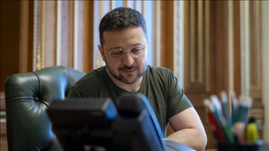 Зеленский подтвердил Папе Римскому готовность Киева к переговорам