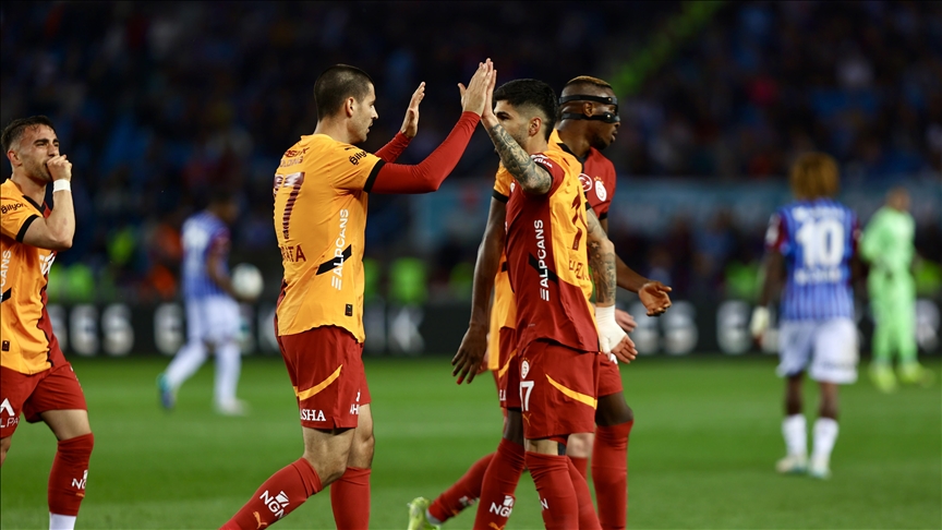 Galatasaray'ın Trabzonspor maçı kamp kadrosu açıklandı