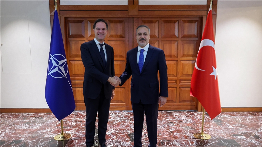 Turkish foreign minister, NATO chief meet ahead of informal meeting of alliance's top diplomats