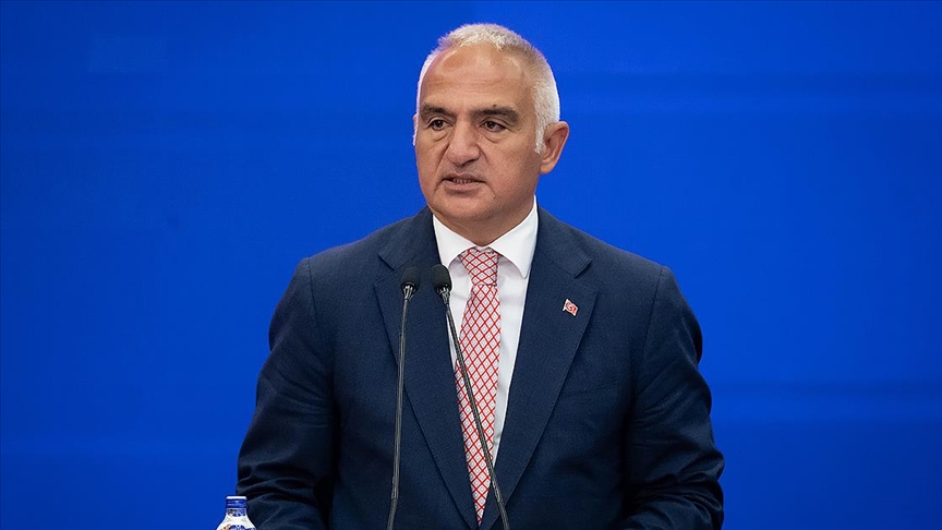 Kültür ve Turizm Bakanı Ersoy: Kimliğimizin temel unsuru olan Türkçemizin gücünü ve zenginliğini gururla yaşatıyoruz