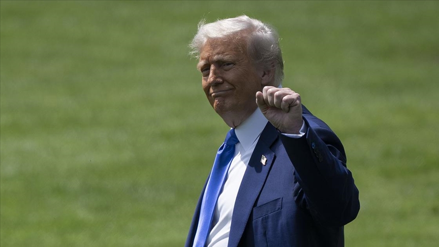 ترامب يتحدث عن مستقبل "أفضل" لغزة ويقول إنه سيأمر برفع عقوبات سوريا