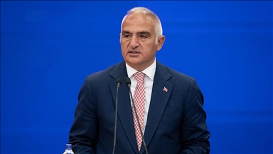 Kültür ve Turizm Bakanı Ersoy: Kimliğimizin temel unsuru olan Türkçemizin gücünü ve zenginliğini gururla yaşatıyoruz