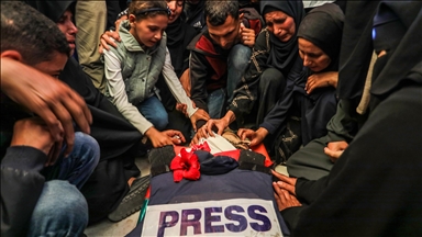 Izraeli vret një gazetar palestinez derisa po trajtohej në një spital në Gaza 