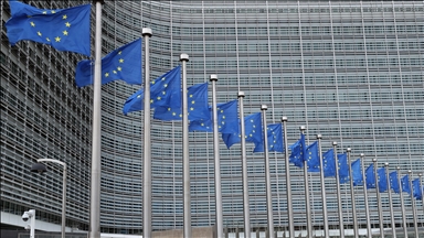 European Commission asks Czech Republic to delay signing nuclear deal with S.Korean firm