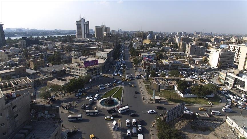 تمهيدا للقمة العربية.. وزراء خارجية يتوافدون إلى بغداد