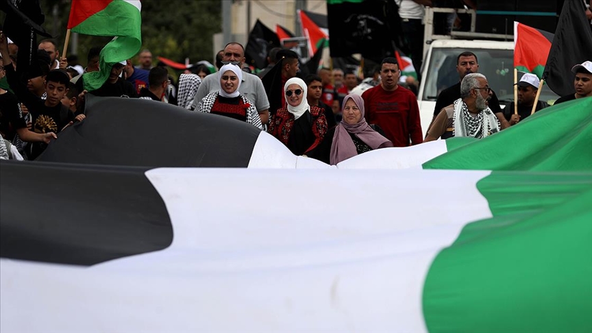 Batı Şeria’daki Filistinliler, 77'nci yıl dönümünde Nekbe'yi protesto etti