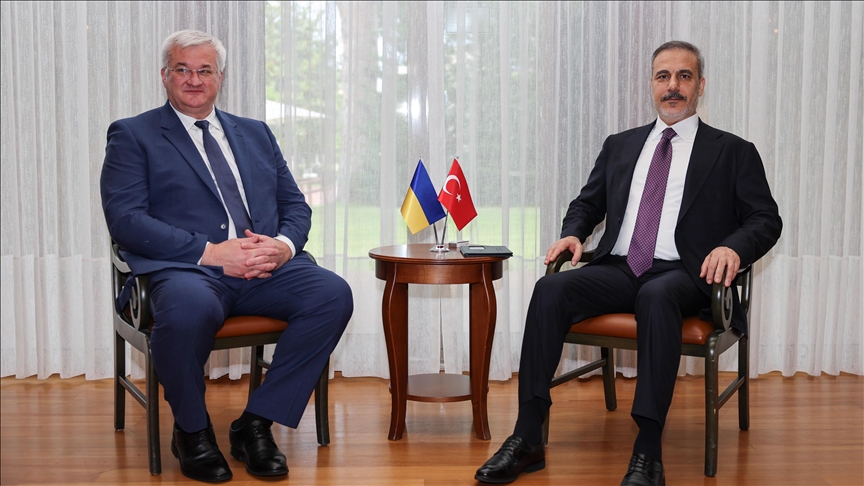 Bakan Fidan, Ukraynalı mevkidaşı Sybiha ile Ukrayna-Rusya arasındaki ateşkes çabalarını görüştü