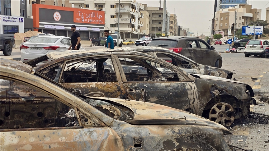 الأناضول توثق الأضرار المادية الناجمة عن اشتباكات طرابلس