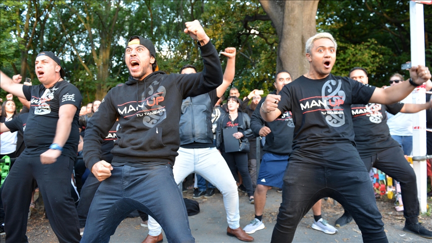 New Zealand to suspend 3 lawmakers for haka protest