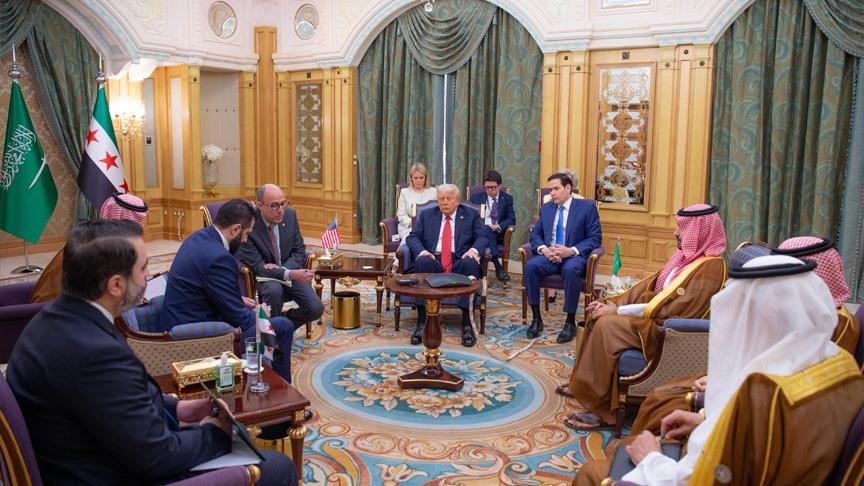 أردوغان يشارك في اجتماع رباعي مع ترامب والشرع وابن سلمان